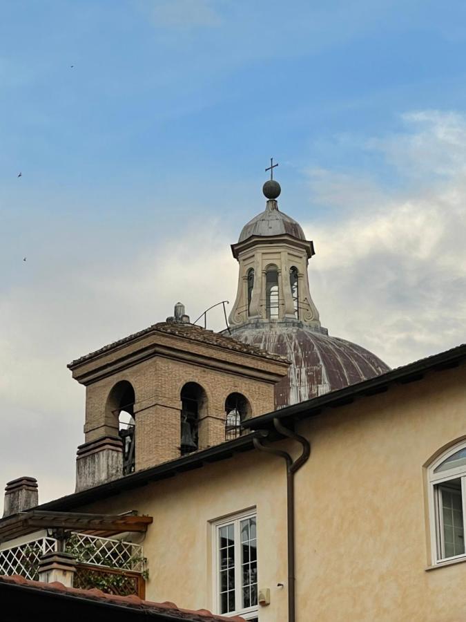 Gens Julia Apartment Rome Exterior photo